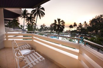 The Regent Cha Am Beach Resort - Adults Only