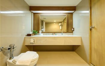 The Regent Cha Am Beach Resort - Adults Only