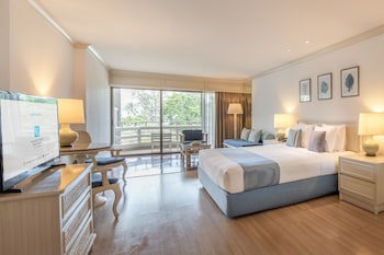 The Regent Cha Am Beach Resort - Adults Only