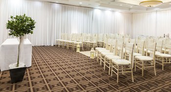 Holiday Inn Newcastle - Gosforth Park, An Ihg Hotel