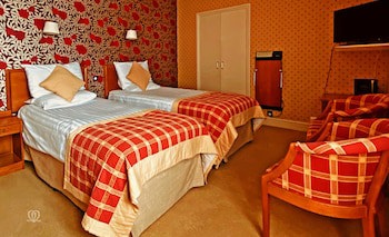 Metropole Hotel And Spa