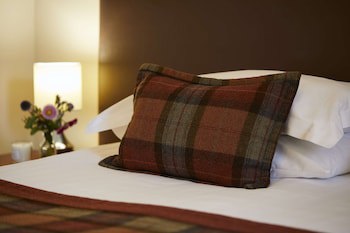 Macdonald Old England Hotel & Spa