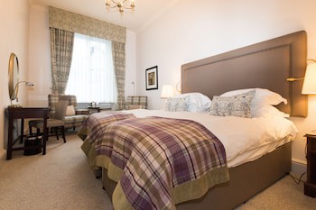 Macdonald Old England Hotel & Spa