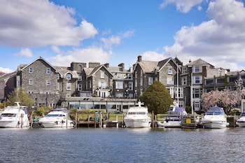 Macdonald Old England Hotel & Spa