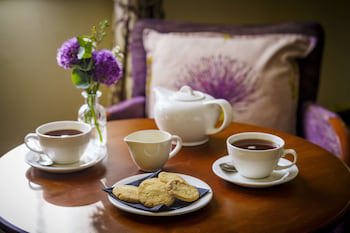 Macdonald Old England Hotel & Spa