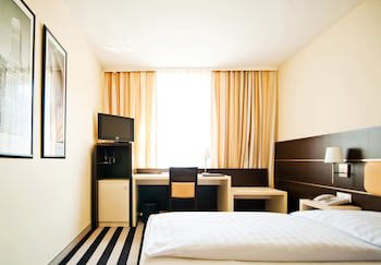 Bristol Hotel Frankfurt galeri fotoğrafı