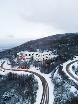 Las Hayas Resort Hotel