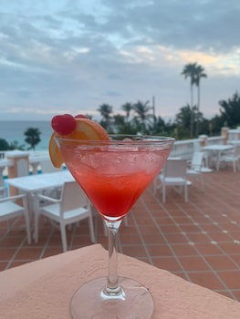 Coco Reef Bermuda