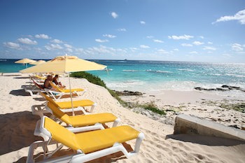 Coco Reef Bermuda