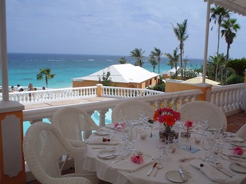 Coco Reef Bermuda