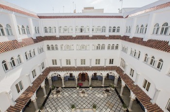 El Minzah Hotel