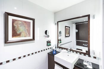 Crowne Plaza London- Gatwick Airport, An Ihg Hotel
