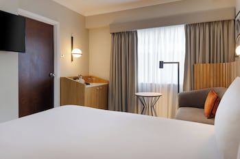 Crowne Plaza London- Gatwick Airport, An Ihg Hotel