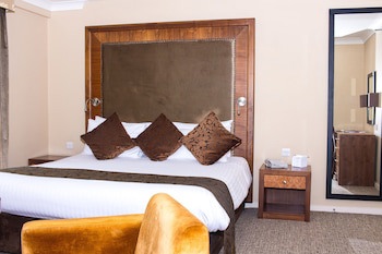 Humber Royal Hotel