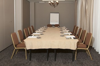 Humber Royal Hotel