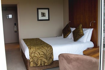 Humber Royal Hotel
