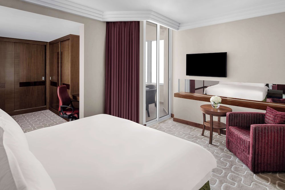 Radisson Blu Hotel and Convention Centre, Riyadh Minhal