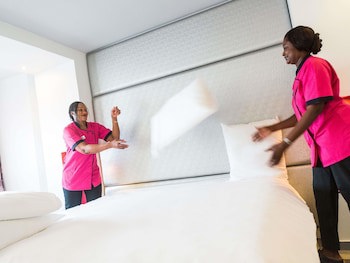 Mercure Hotel Wuerzburg Am Mainufer galeri fotoğrafı