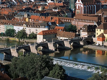 Mercure Hotel Wuerzburg Am Mainufer fotoğrafı