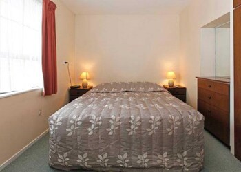 Econo Lodge Canterbury Court