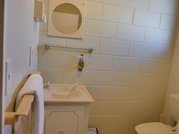 Econo Lodge Canterbury Court