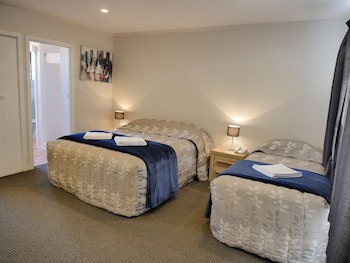 Econo Lodge Canterbury Court