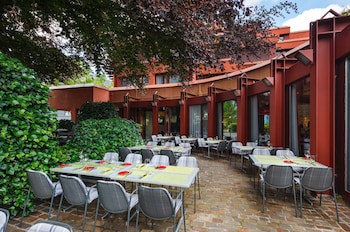 Ramada By Wyndham Baden Hotel Du Parc
