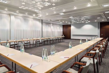 Ramada By Wyndham Baden Hotel Du Parc