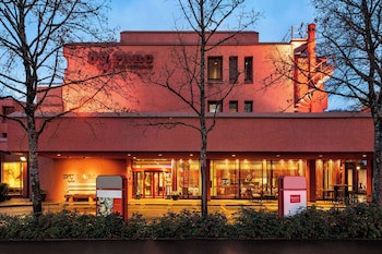 Ramada By Wyndham Baden Hotel Du Parc