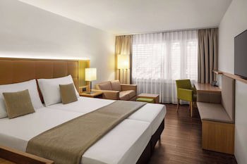Ramada By Wyndham Baden Hotel Du Parc