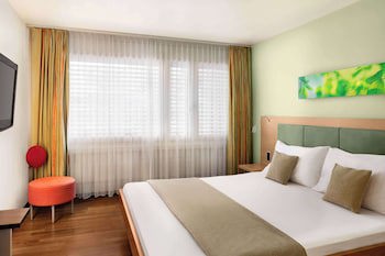 Ramada By Wyndham Baden Hotel Du Parc