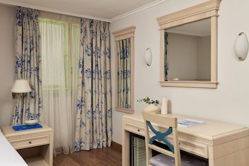 Titania Hotel galeri fotoğrafı