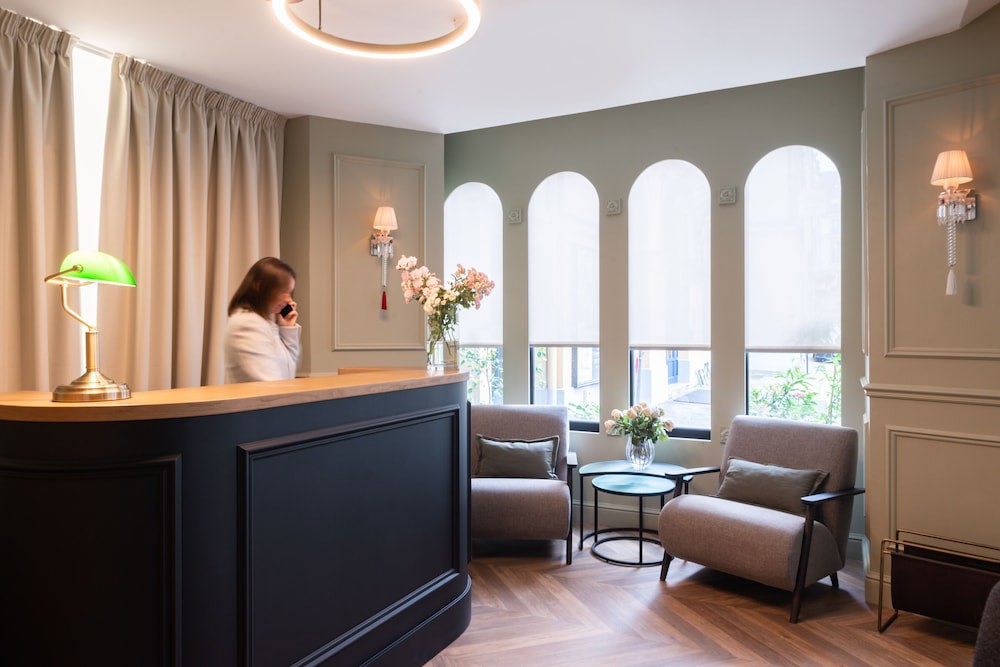 Hotel Aston
