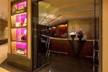 Kobe Bay Sheraton Hotel & Towers