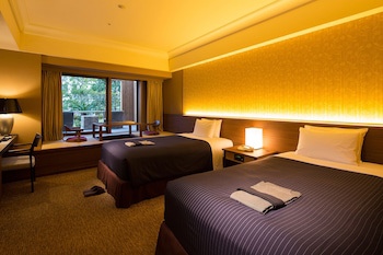 Kobe Bay Sheraton Hotel & Towers