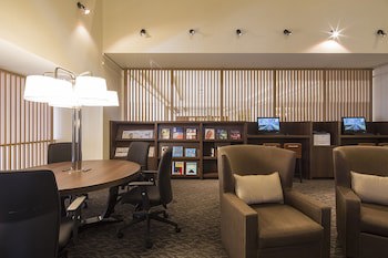 Kobe Bay Sheraton Hotel & Towers