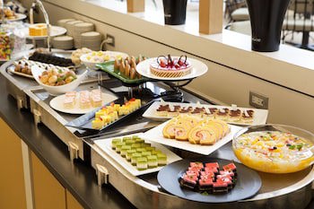 Kobe Bay Sheraton Hotel & Towers