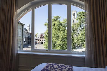 Crowne Plaza Bruges, An Ihg Hotel