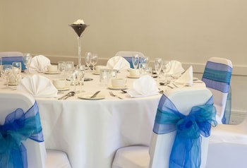 Holiday Inn Brighouse, An Ihg Hotel