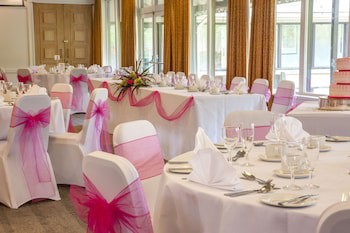 Holiday Inn Brighouse, An Ihg Hotel