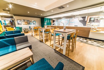 Holiday Inn Brighouse, An Ihg Hotel