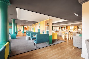 Holiday Inn Brighouse, An Ihg Hotel