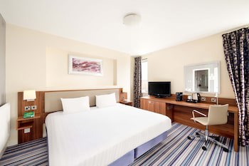 Holiday Inn Brighouse, An Ihg Hotel