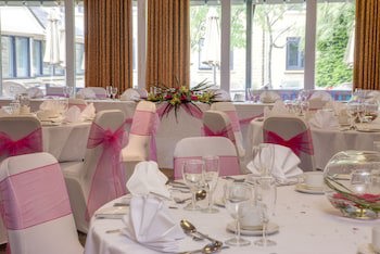 Holiday Inn Brighouse, An Ihg Hotel