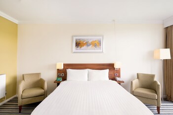 Holiday Inn Brighouse, An Ihg Hotel