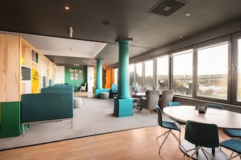 Holiday Inn Brighouse, An Ihg Hotel