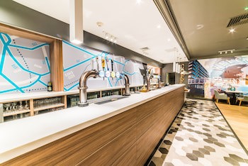 Holiday Inn Brighouse, An Ihg Hotel