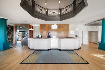 Holiday Inn Brighouse, An Ihg Hotel