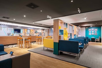 Holiday Inn Brighouse, An Ihg Hotel