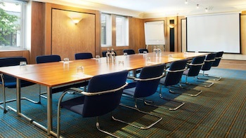 Holiday Inn Brighouse, An Ihg Hotel